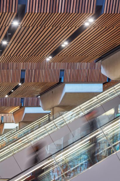 London Bridge Station refurbishment by Grimshaw
