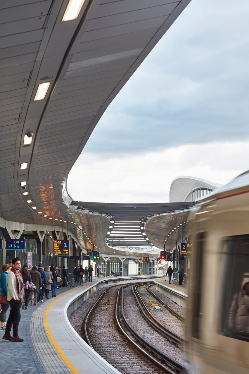 London Bridge Station refurbishment by Grimshaw