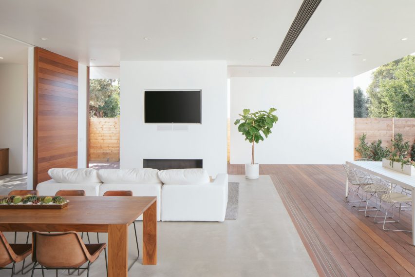 Minimalist Residence by Anacapa Architecture