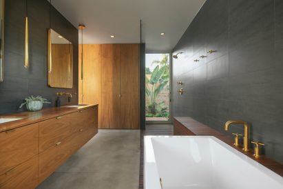 Minimalist Residence by Anacapa Architecture