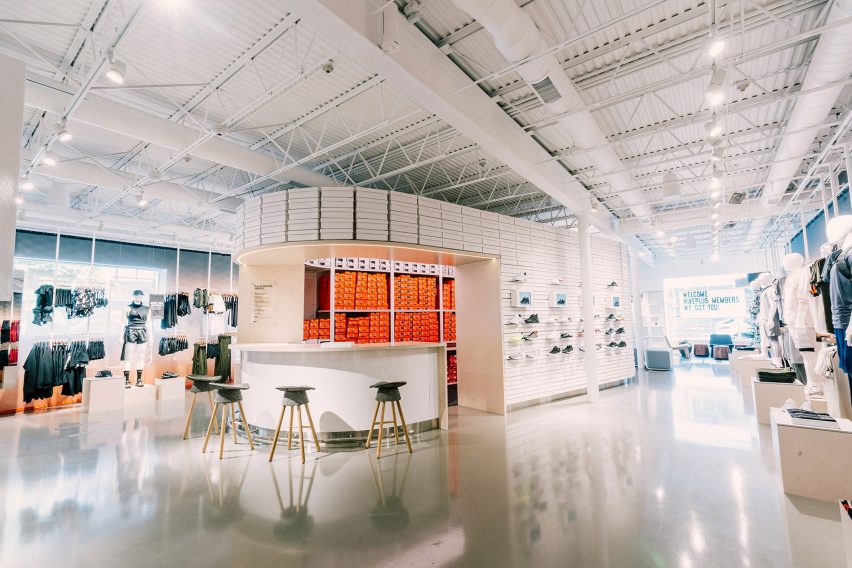 Nike Live by Melrose
