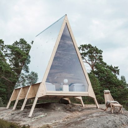 Latest Dezeen Weekly features a zero-emissions retreat and a tiny New York apartment