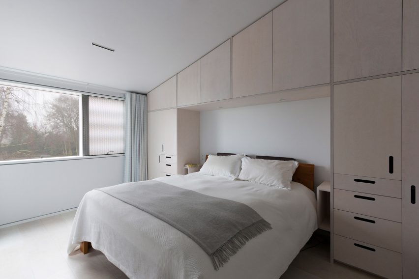 Old Shed New House by Tonkin Liu