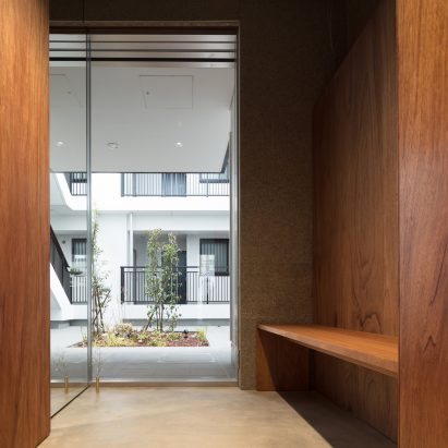 Pharmacy where healthy people gather by Tsubasa Iwahashi