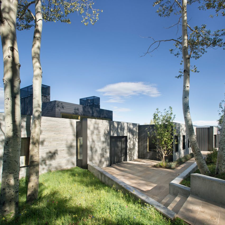 Ridge House by Rowland + Broughton