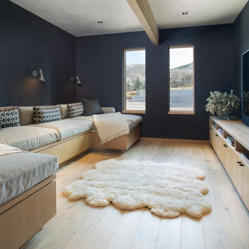 Ridge House by Rowland + Broughton