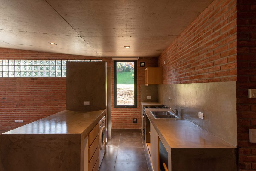 Rincón House by Estudio Galera Arquitectura