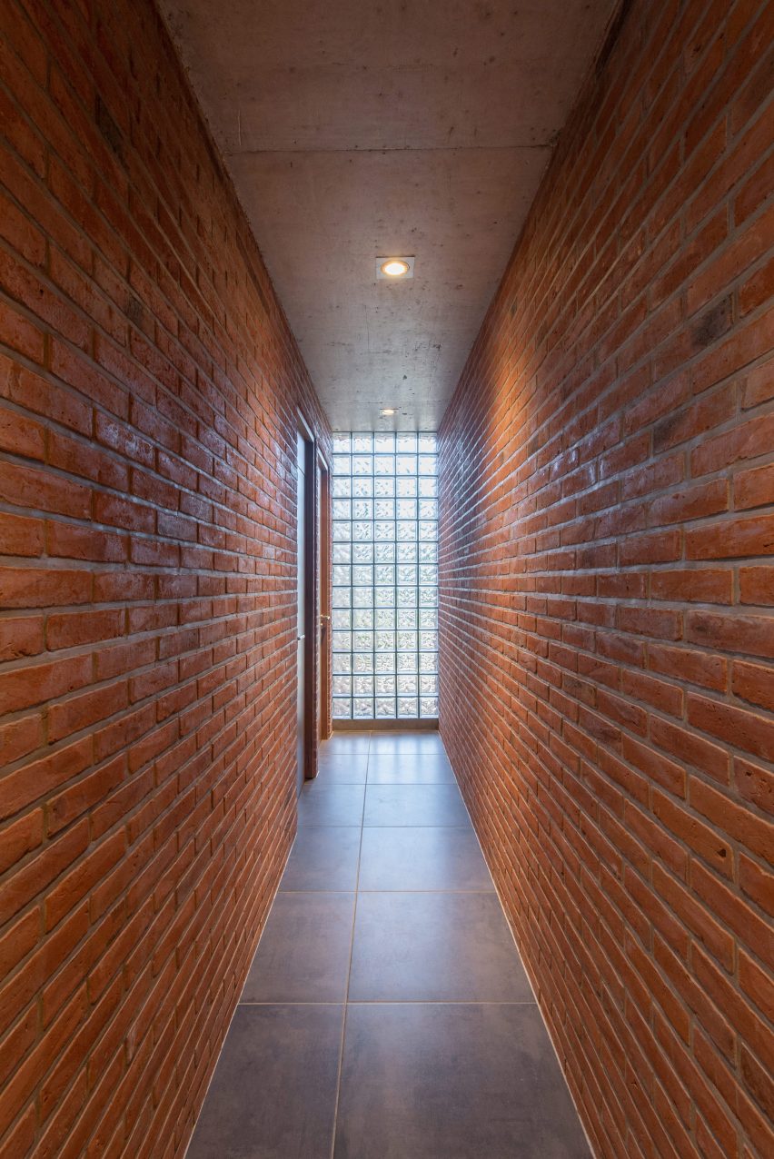 Rincón House by Estudio Galera Arquitectura