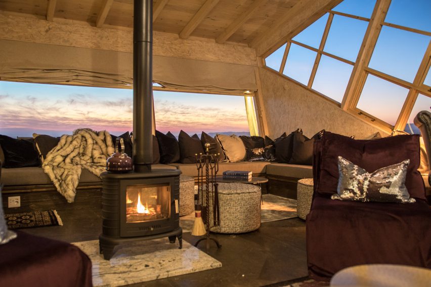 Shipwreck Lodge by Nina Maritx Architects