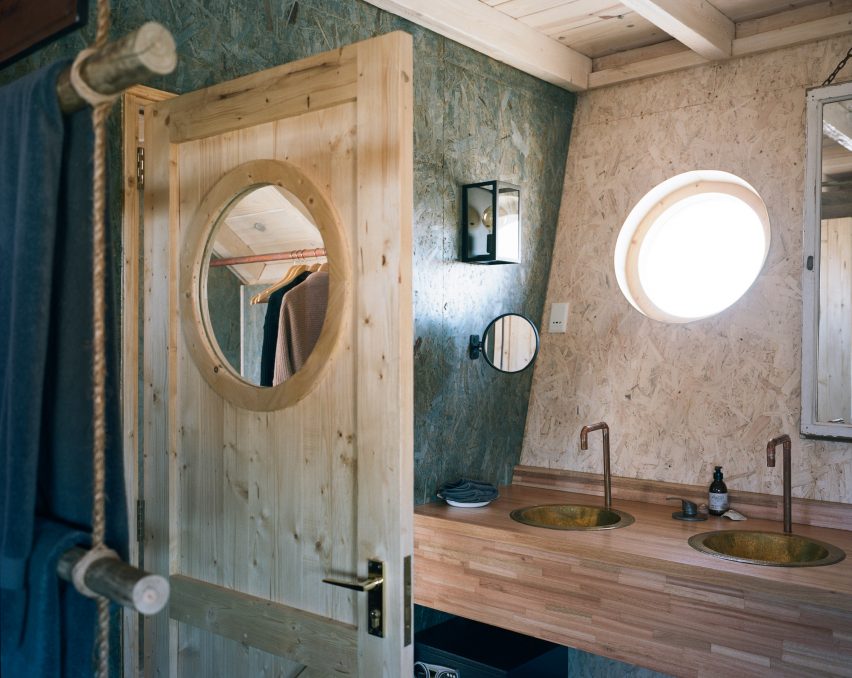 Shipwreck Lodge by Nina Maritx Architects