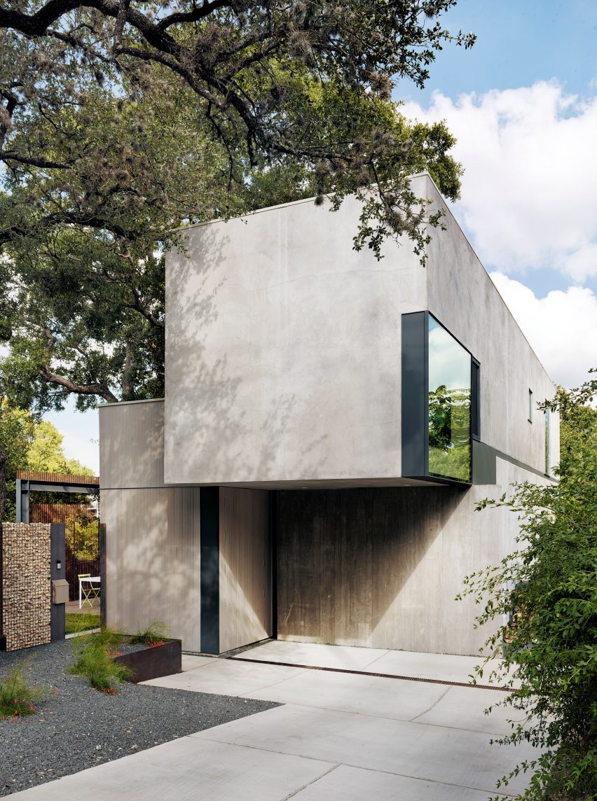 South 5th Residence by Alterstudio