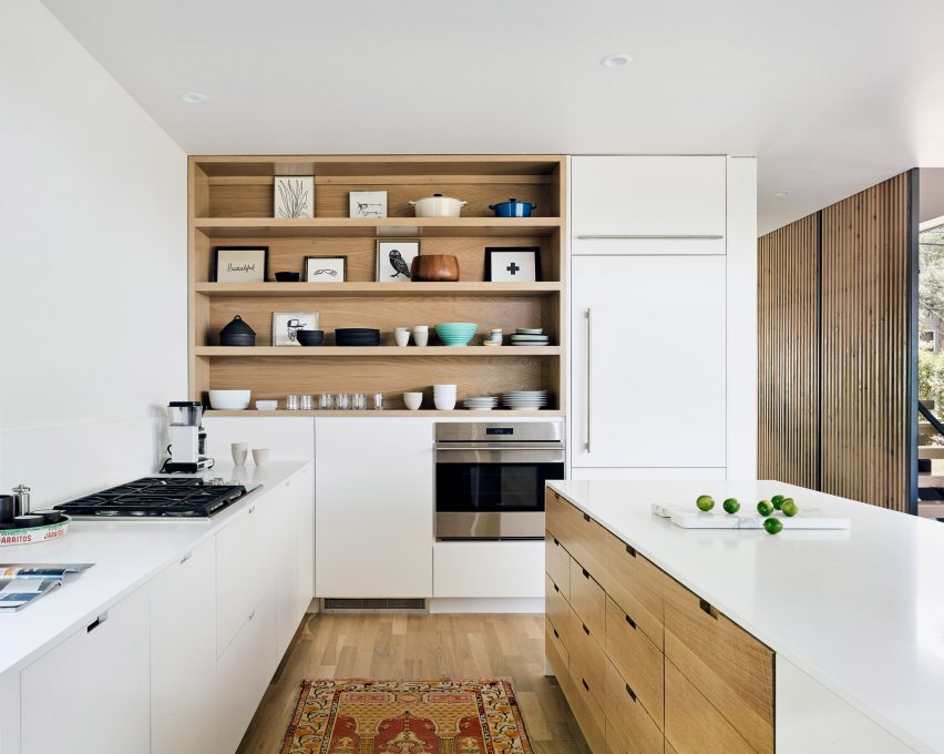 South 5th Residence by Alterstudio