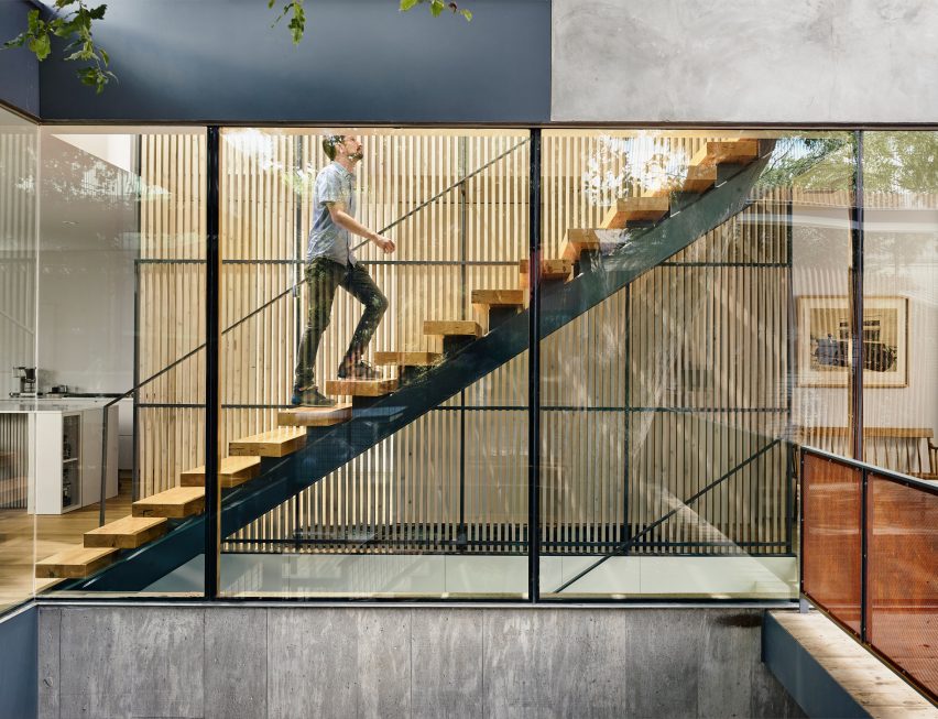 South 5th Residence by Alterstudio