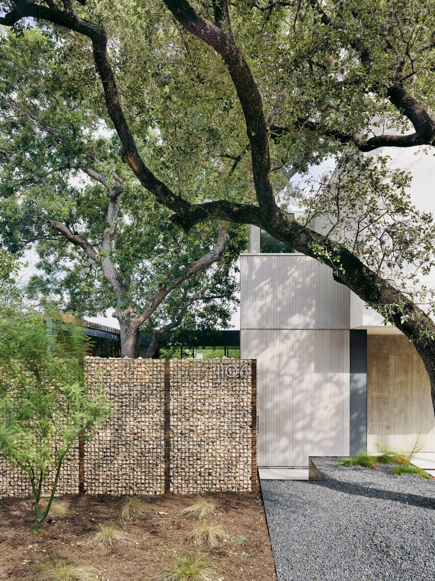 South 5th Residence by Alterstudio