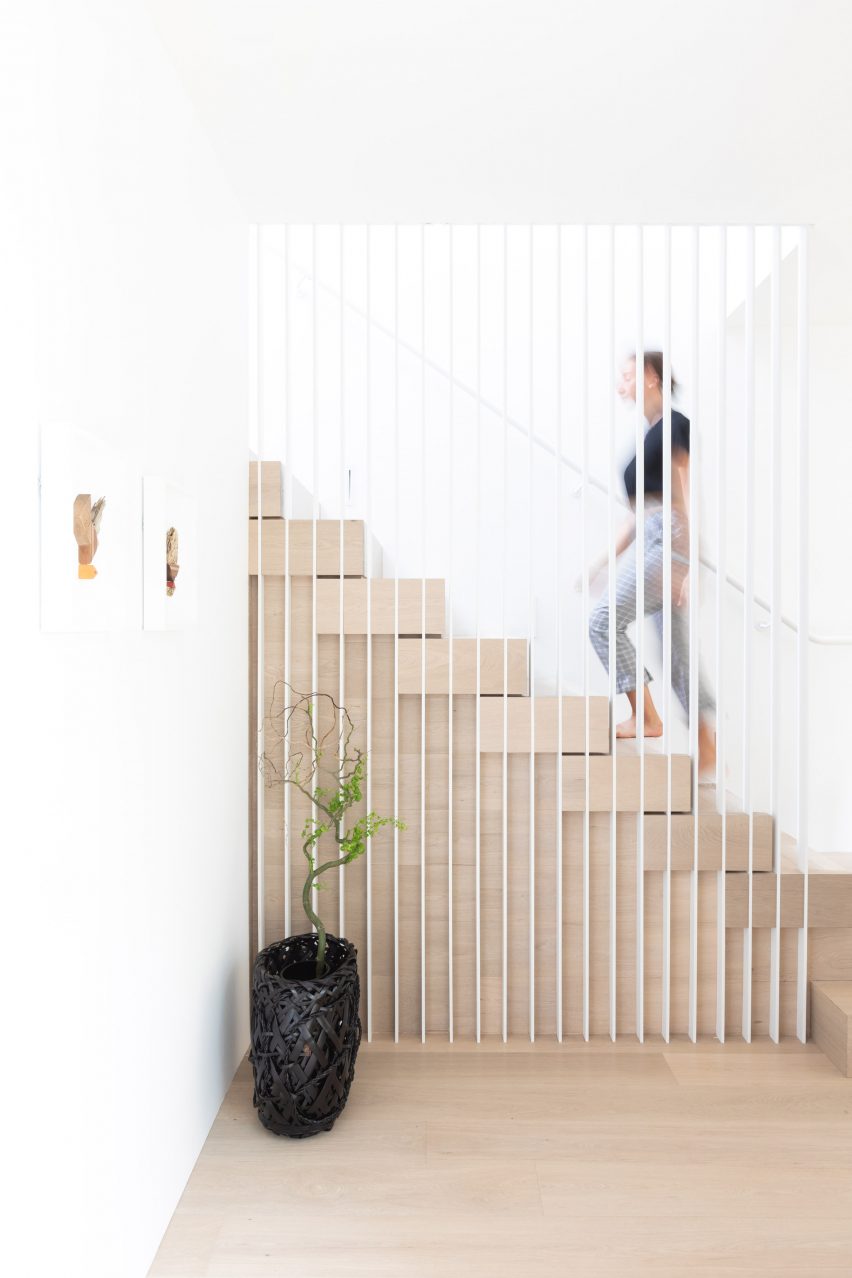Saint George House by Falken Reynolds