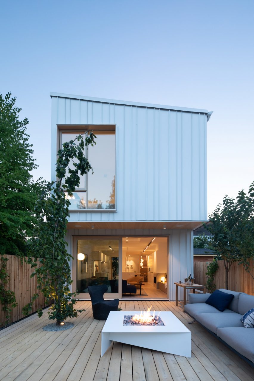 Saint George House by Falken Reynolds