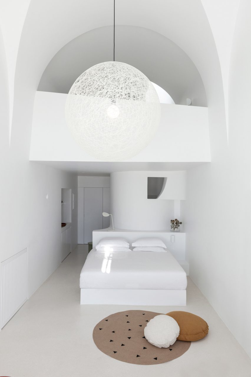 Santorini holiday home by Kapsimalis Architects