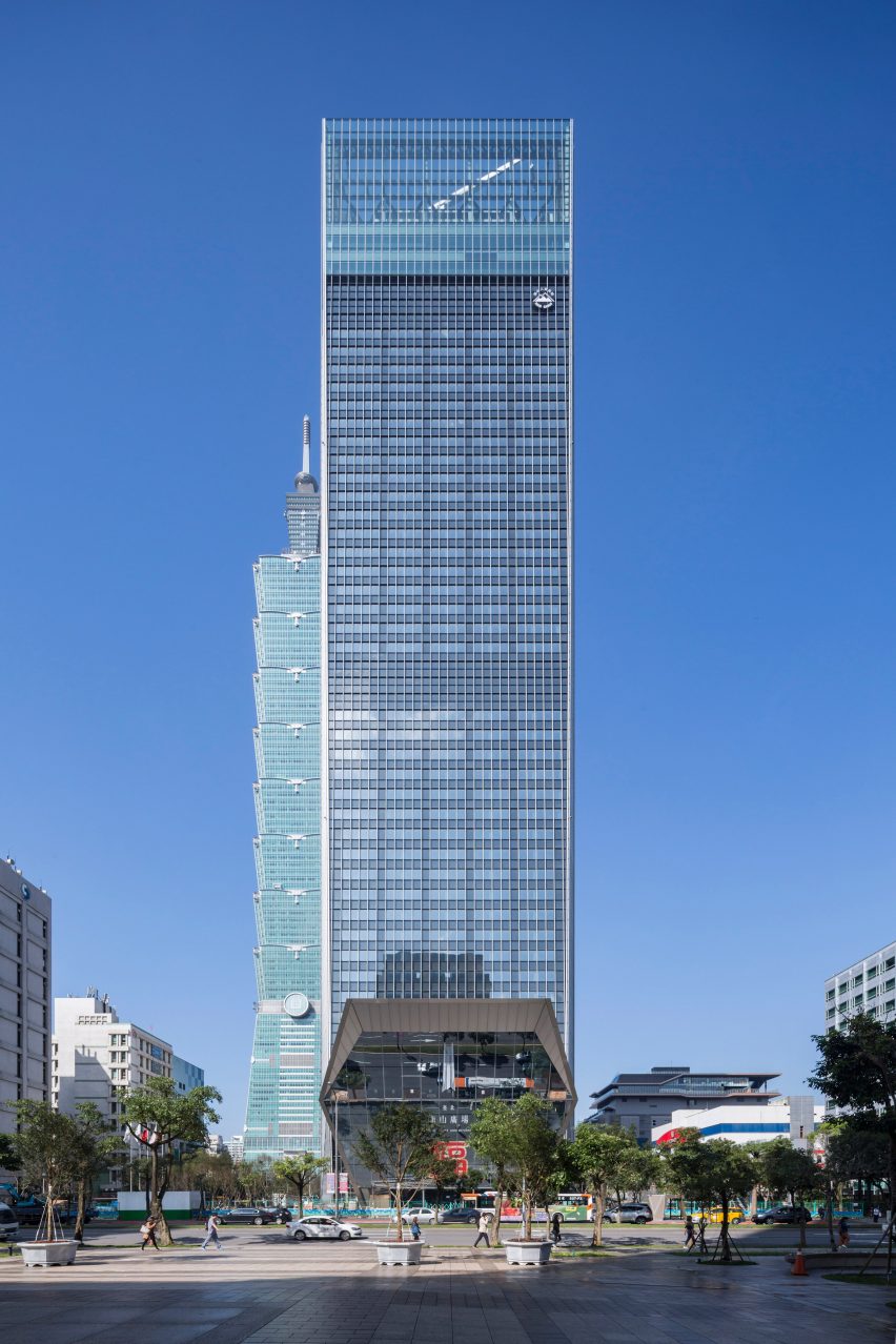 Taipei Nanshin Plaza by Mitsubishi Jisho Sekkei