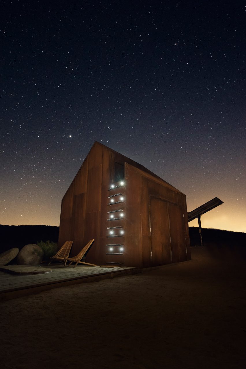 The Folly Cabins by Malek Alqadi and Hillary Flur