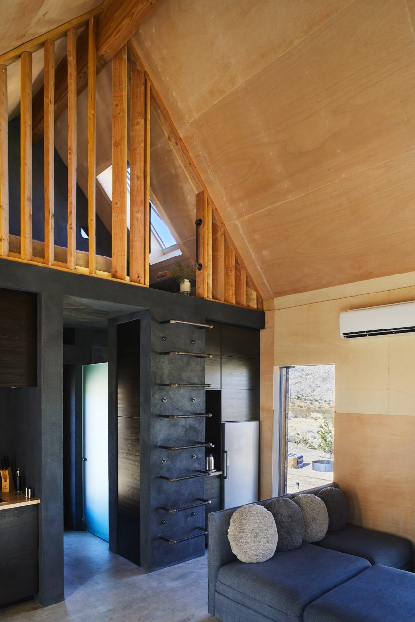 The Folly Cabins by Malek Alqadi and Hillary Flur