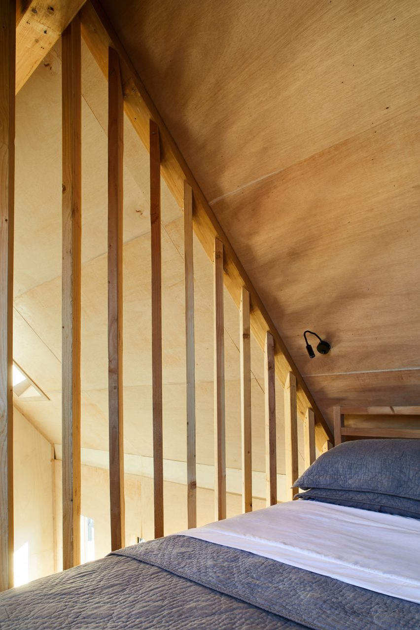 The Folly Cabins by Malek Alqadi and Hillary Flur