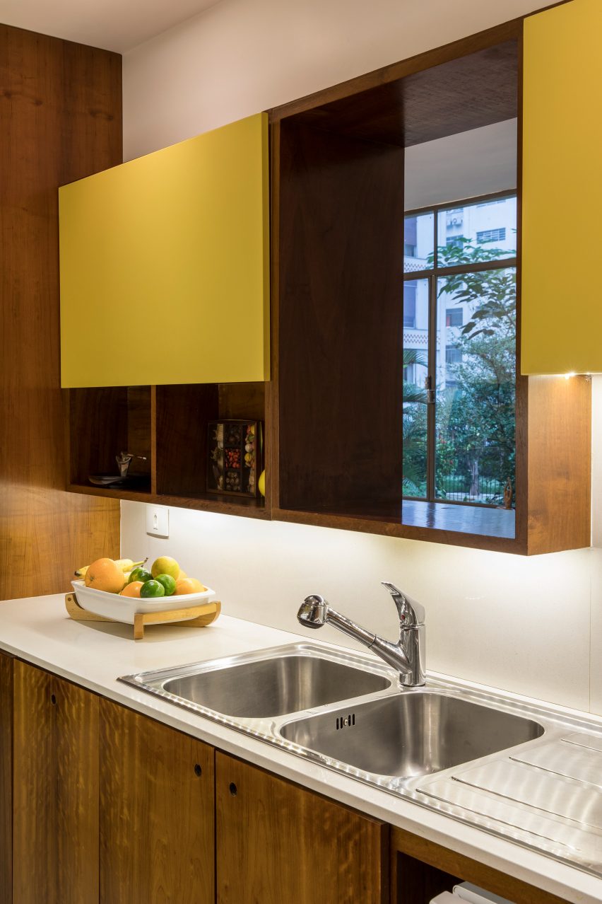 Tucumã Apartment by Cupertino Arquitetura