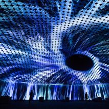 Vortex of Particles by TeamLab