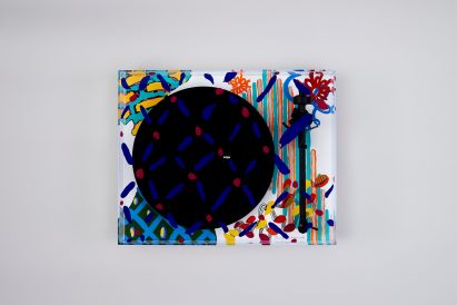 10 unique turntables decorated by celebrated artists and designers go up for auction for Planar 1/1