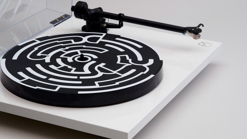 10 unique turntables decorated by celebrated artists and designers go up for auction for Planar 1/1