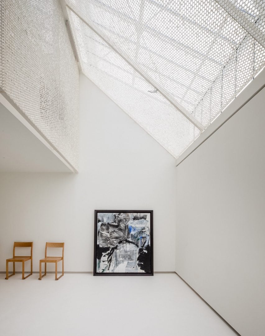 Antoni Clavé Archives by Kengo Kuma