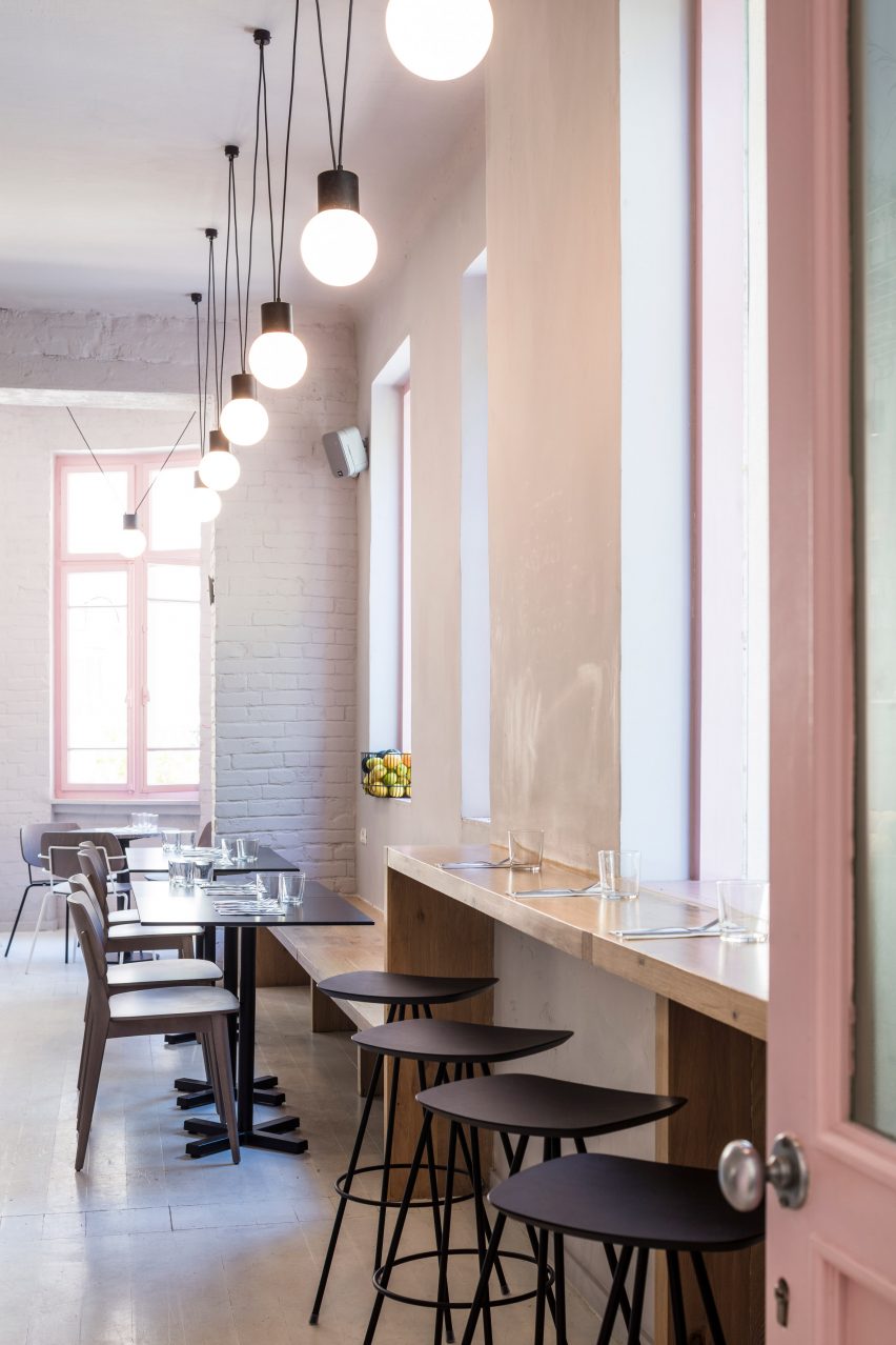 Bana by Amit Studio