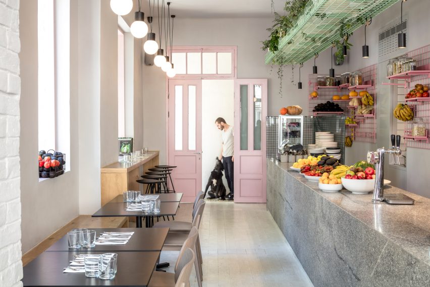 Bana by Amit Studio