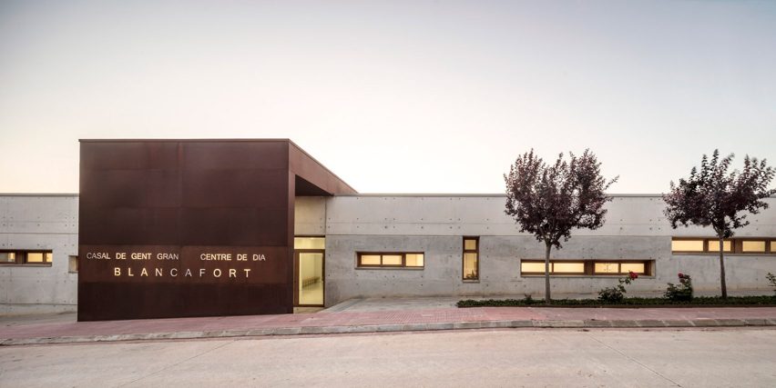 Blancafort care home by Guillem Carrera Arquitecte