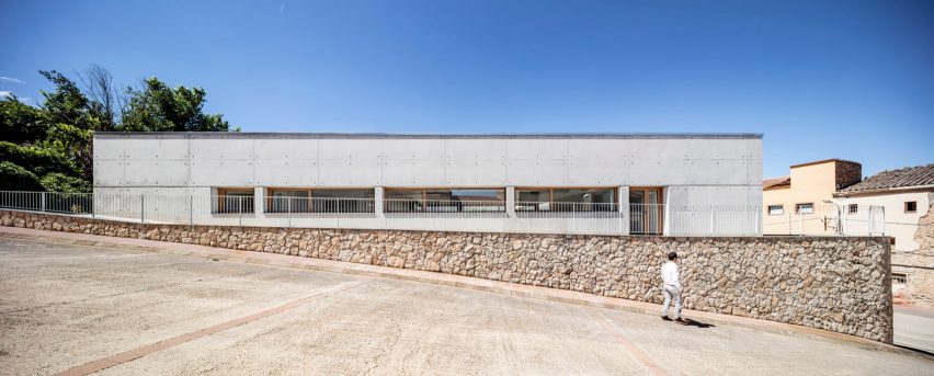 Blancafort care home by Guillem Carrera Arquitecte