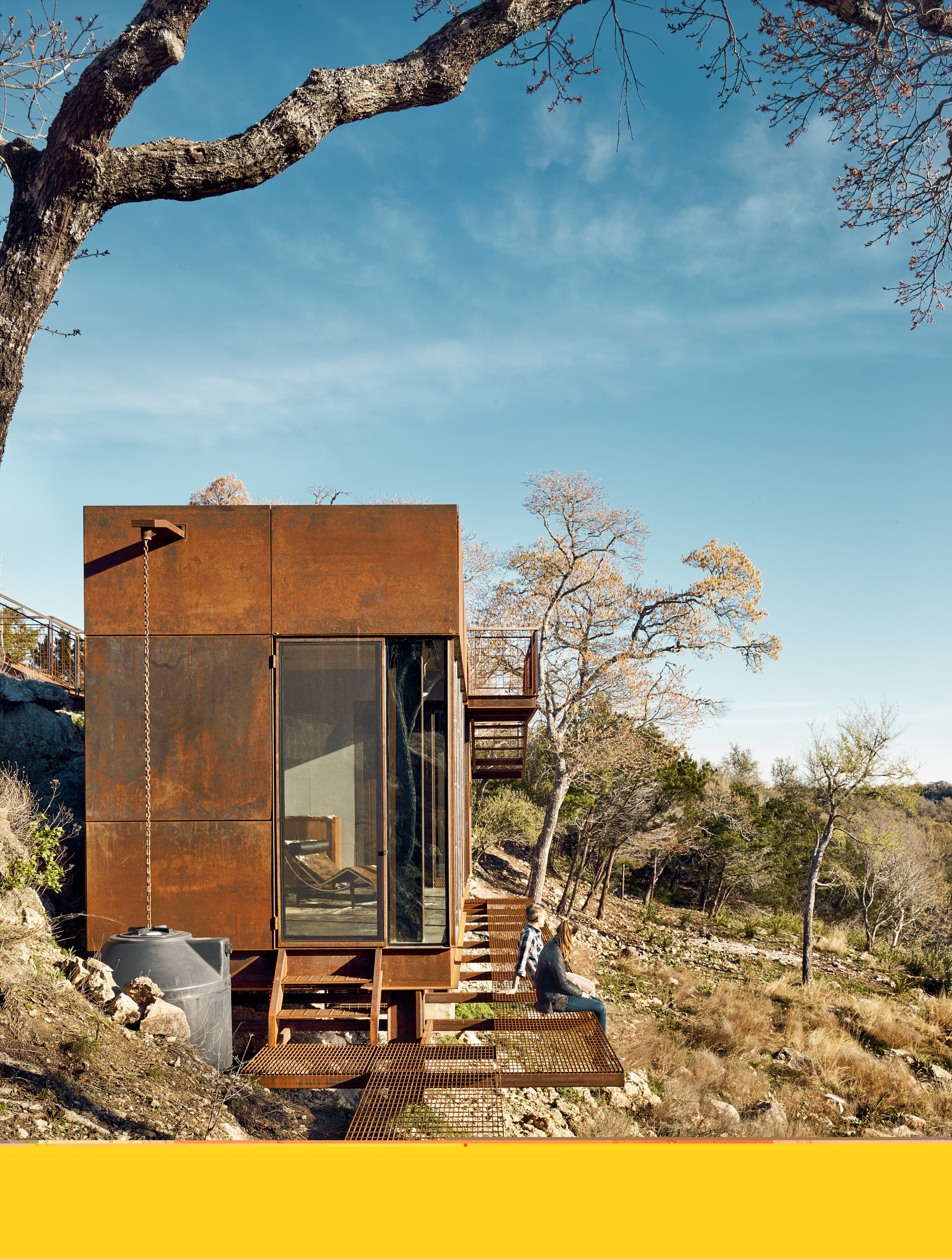 Clear Rock by Lemmo Architecture and Design