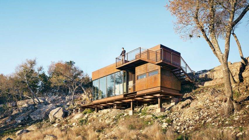 Clear Rock by Lemmo Architecture and Design