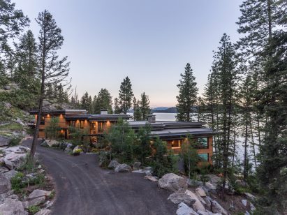 Cliff House by McCall Design and Planning
