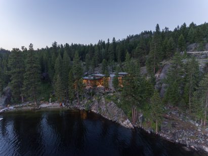Cliff House by McCall Design and Planning