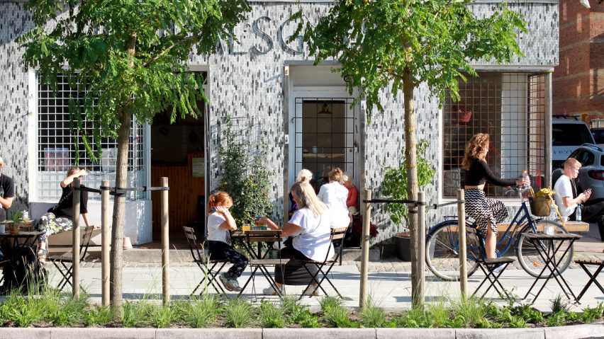 Anti-flood greenery-boosting Climate Tile installed in Copenhagen street