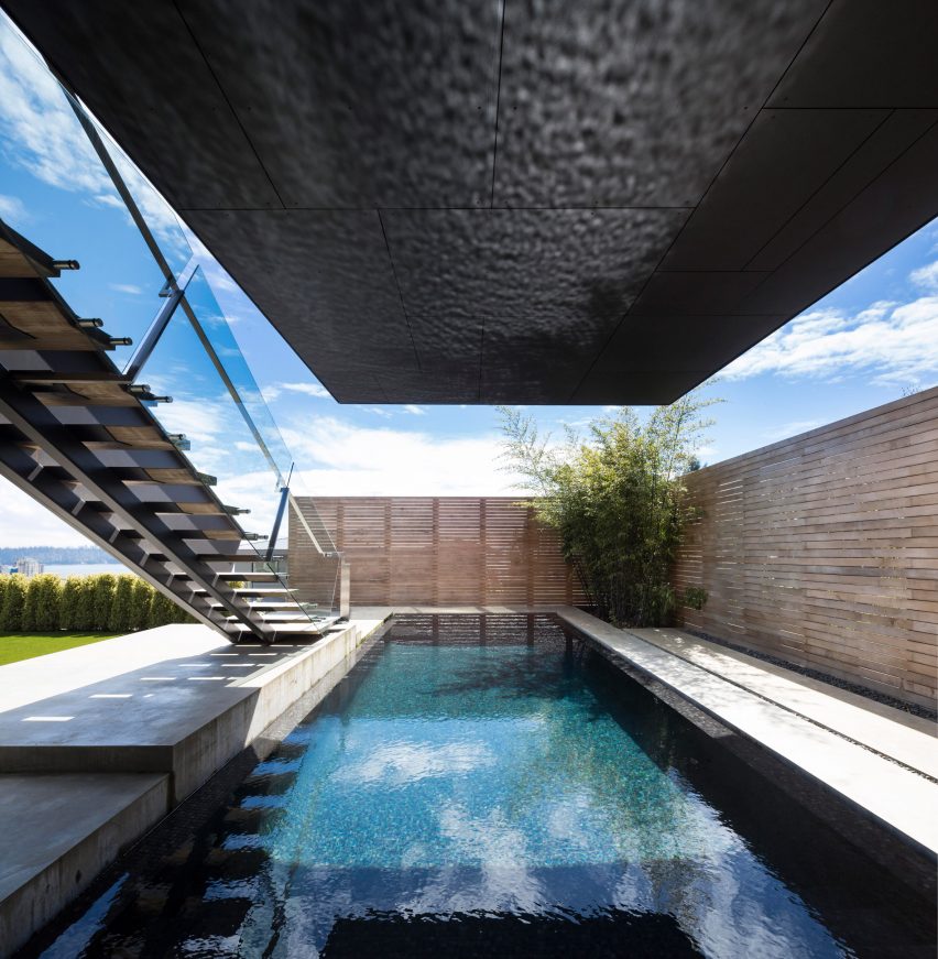 Container House by McLeod Bovell