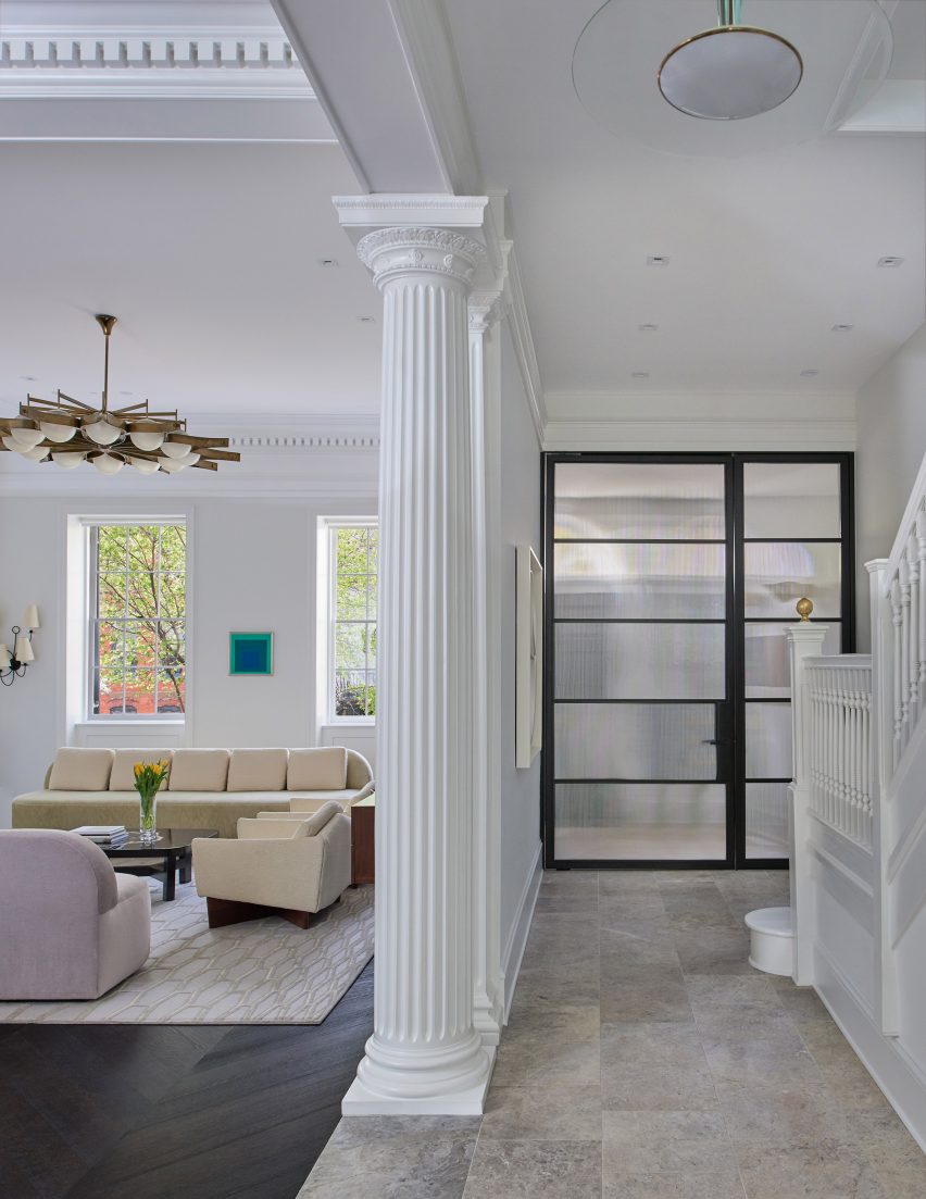 Cox's Row by Robert Gurney Architects