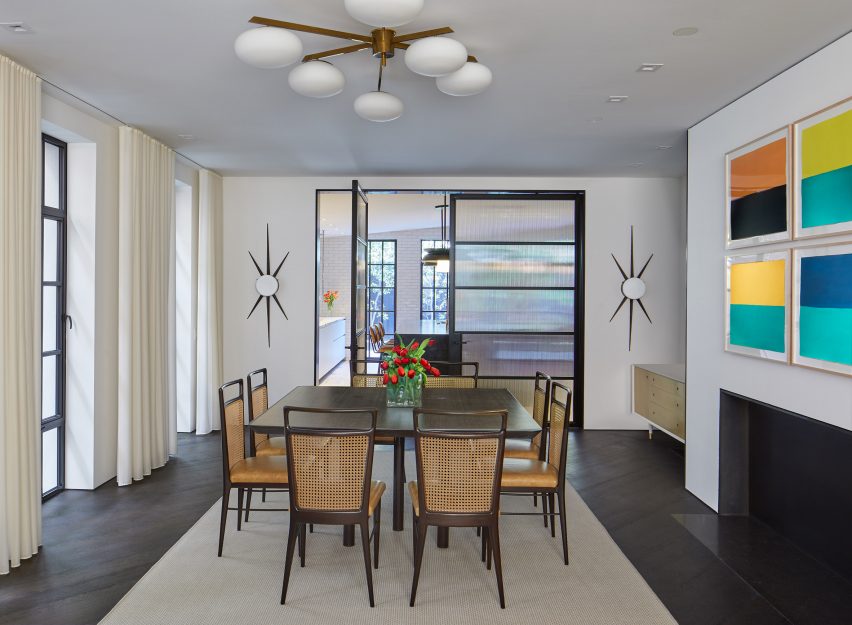 Cox's Row by Robert Gurney Architects