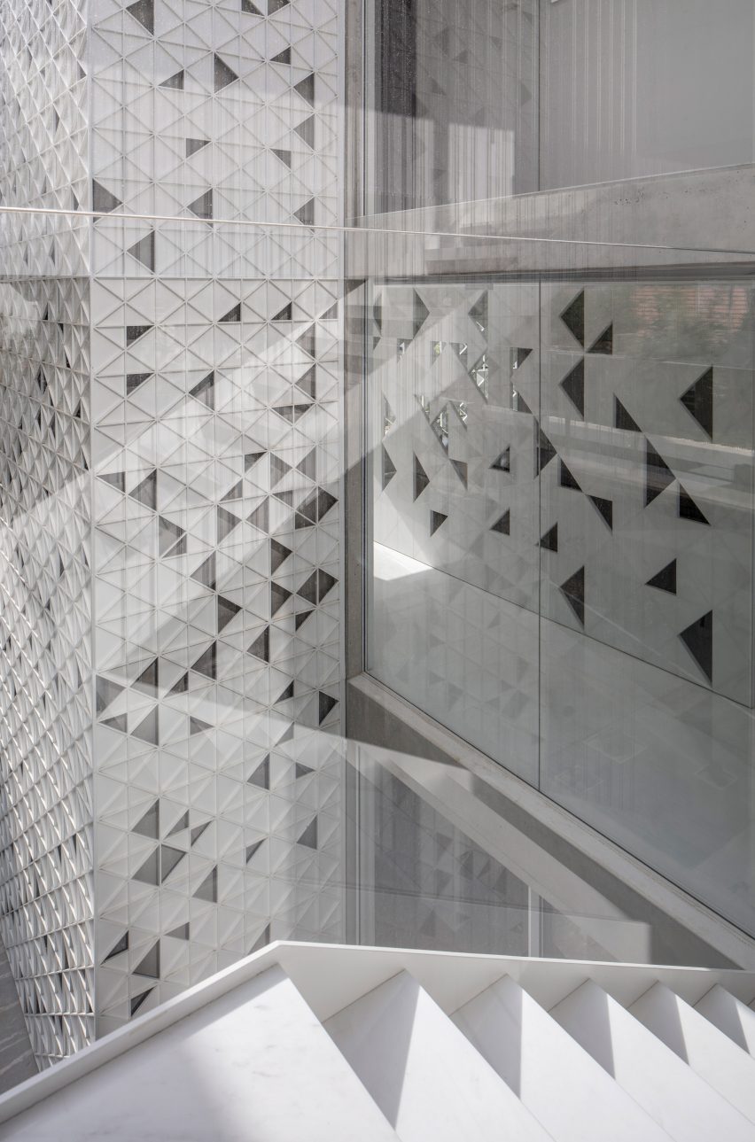 D3 House by Pitsou Kedem