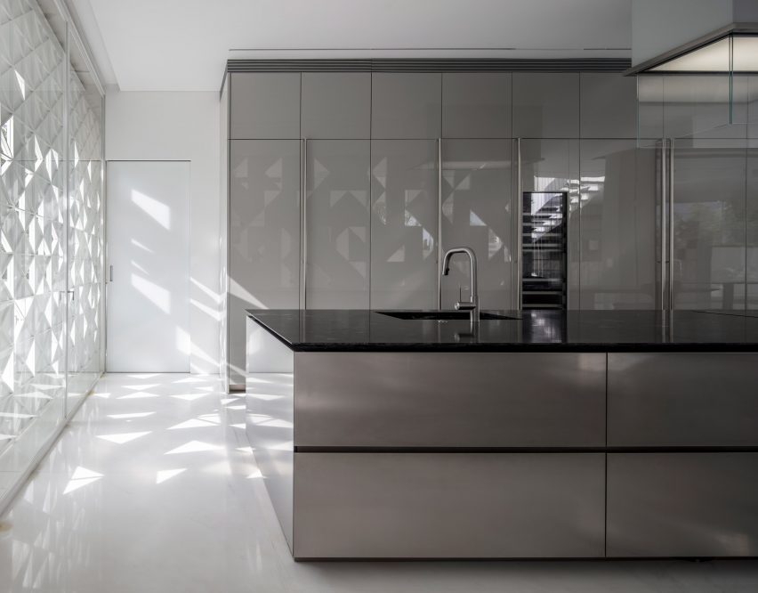 D3 House by Pitsou Kedem