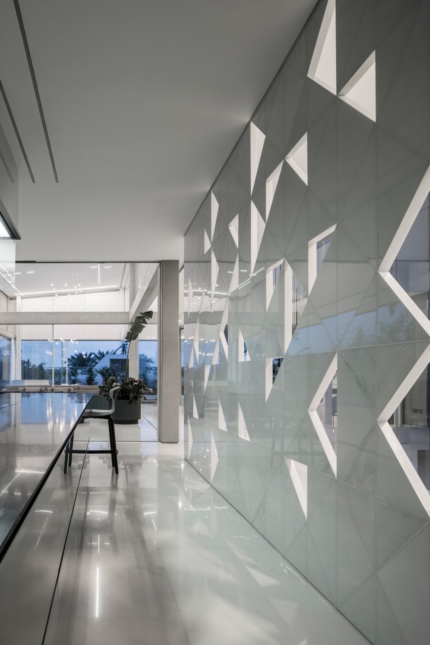 D3 House by Pitsou Kedem
