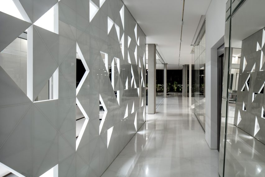 D3 House by Pitsou Kedem