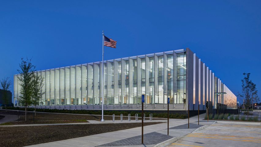 Des Moines Municipal Services Center by Neumann Monson Architects
