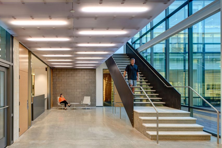 Des Moines Municipal Services Center by Neumann Monson Architects
