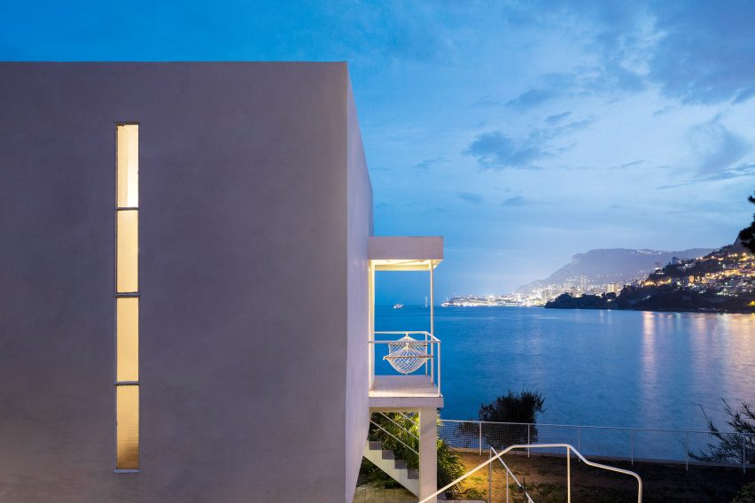 Eileen Gray's modernist E-1027 villa revealed in photographs by Manuel Bougot