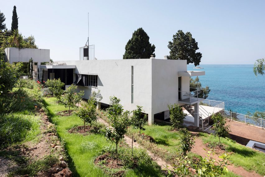 Eileen Gray's modernist E-1027 villa revealed in photographs by Manuel Bougot